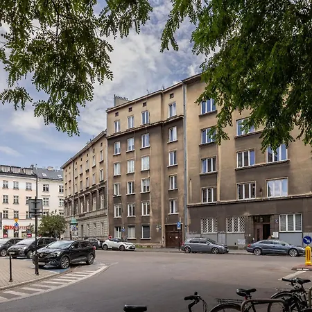 Rodzinny Z Dwiema Sypialniami Niedaleko Centrum Krakowa By Renters 公寓 克拉科夫